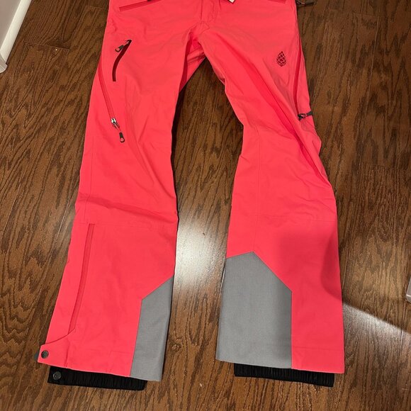 Women's Stio Snow Pant - coral pink- Tags On - Size M - Picture 5 of 5
